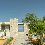 Achilles Hill 3*