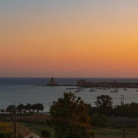 Otel Achilles Hill 3*