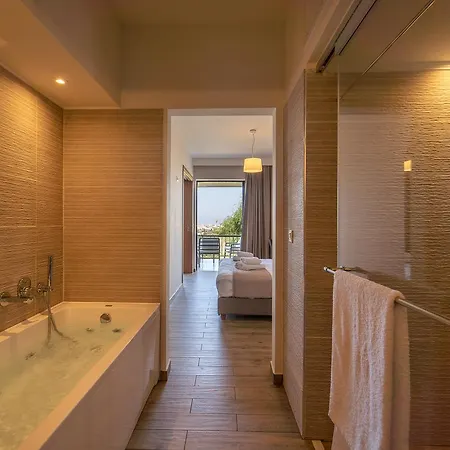 Achilles Hill 3* Μεθώνη