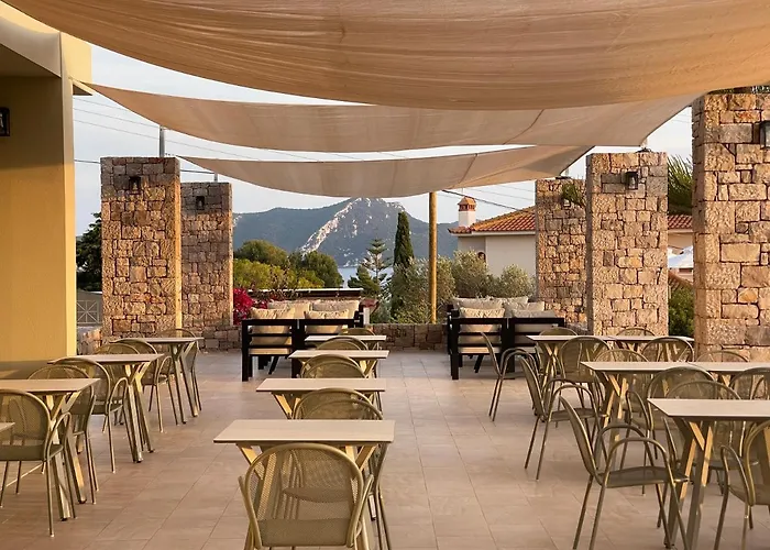 Hotel Achilles Hill 3*