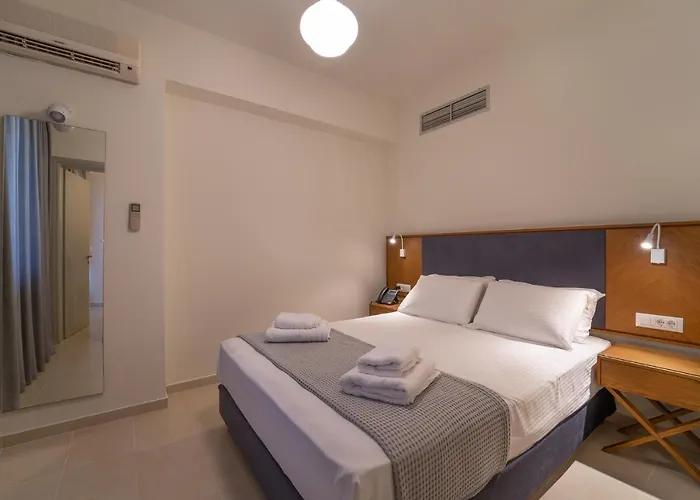 Achilles Hill Μεθώνη