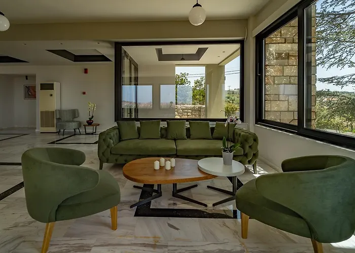 Achilles Hill 3* Μεθώνη