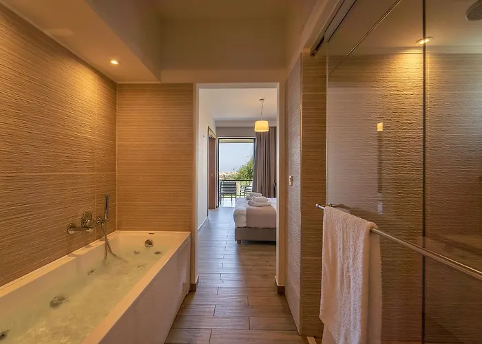 Achilles Hill 3* Μεθώνη