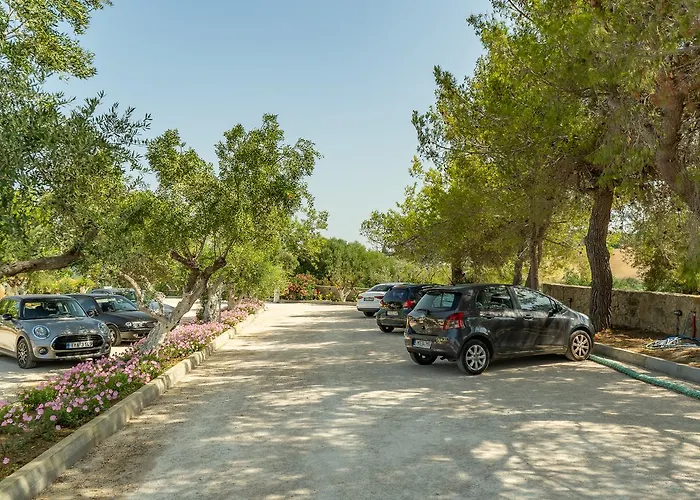 Achilles Hill 3* Μεθώνη